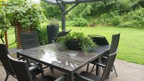 Terrasse mit Garten