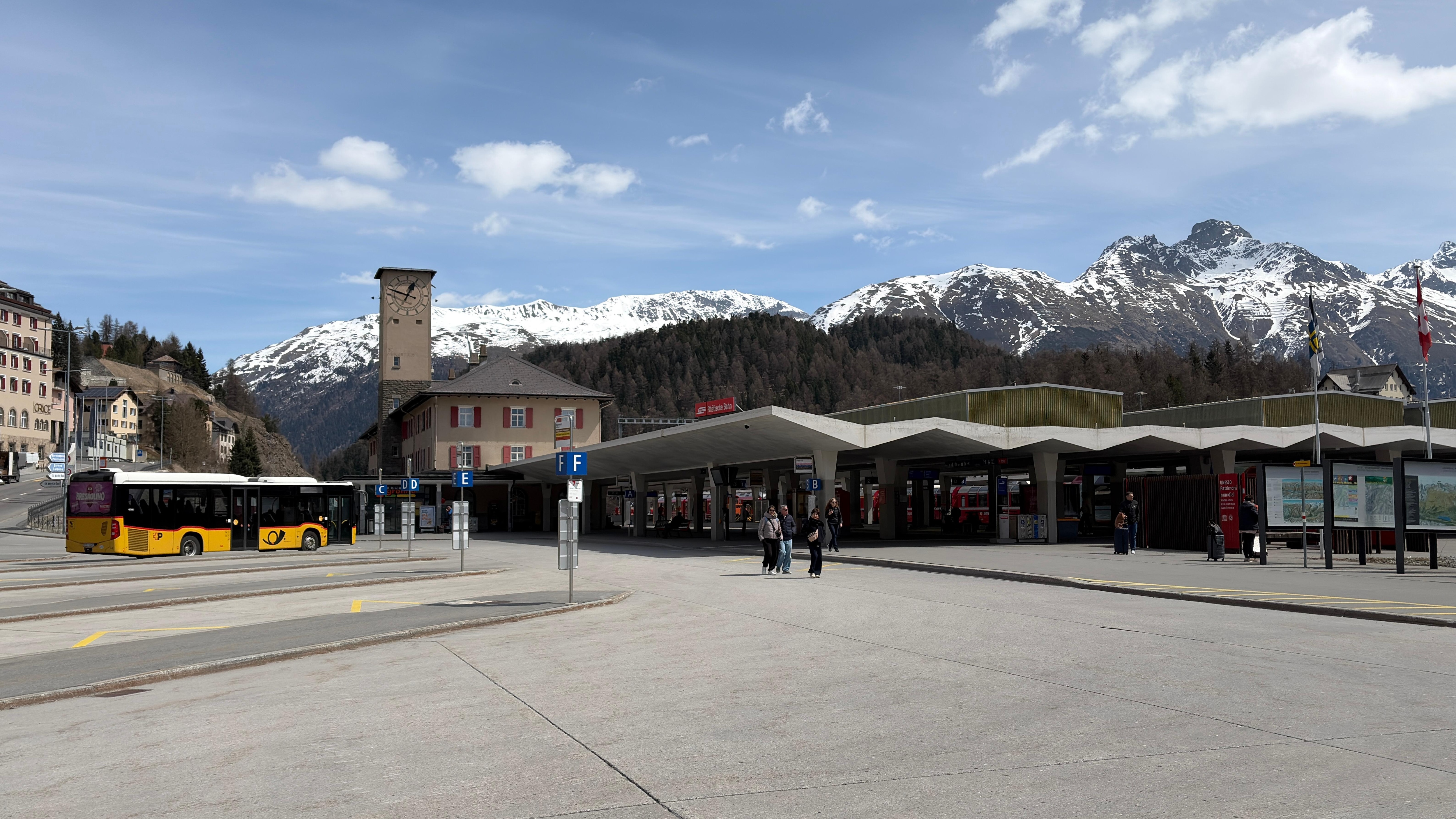 Very close to the city on foot, they have free shuttle for pickup too