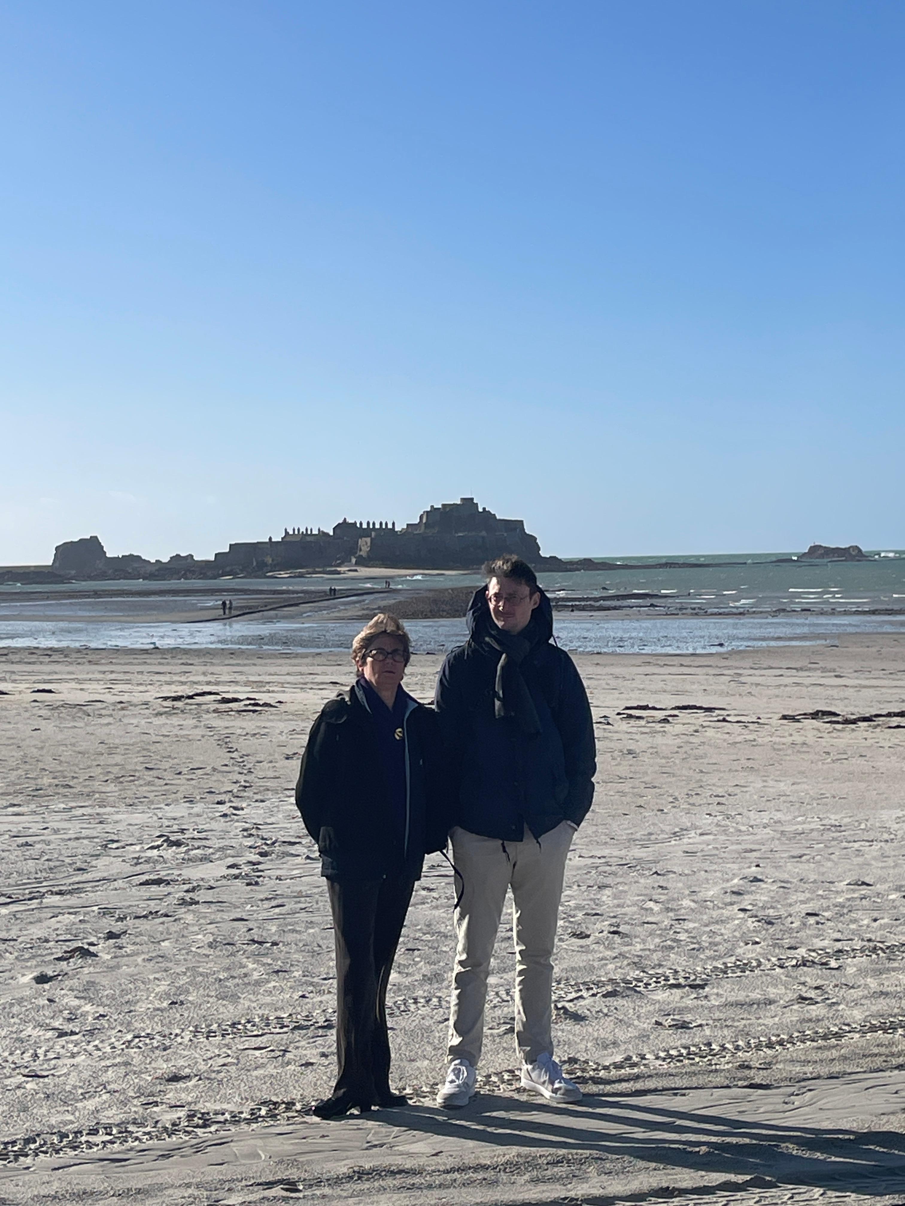 Face au Château Elizabeth