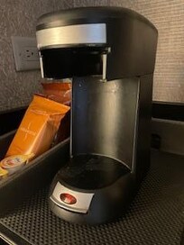 Rm 3042 coffeemaker was missing a vital piece