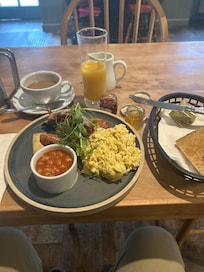 Breakfast Included!!!