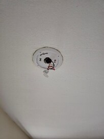 No smoke detector.