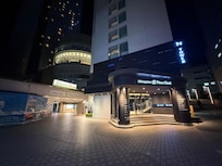 Hotel from outside.