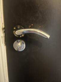 Look - signs of misuse - really really worrying when ever bit of you says this place is bad