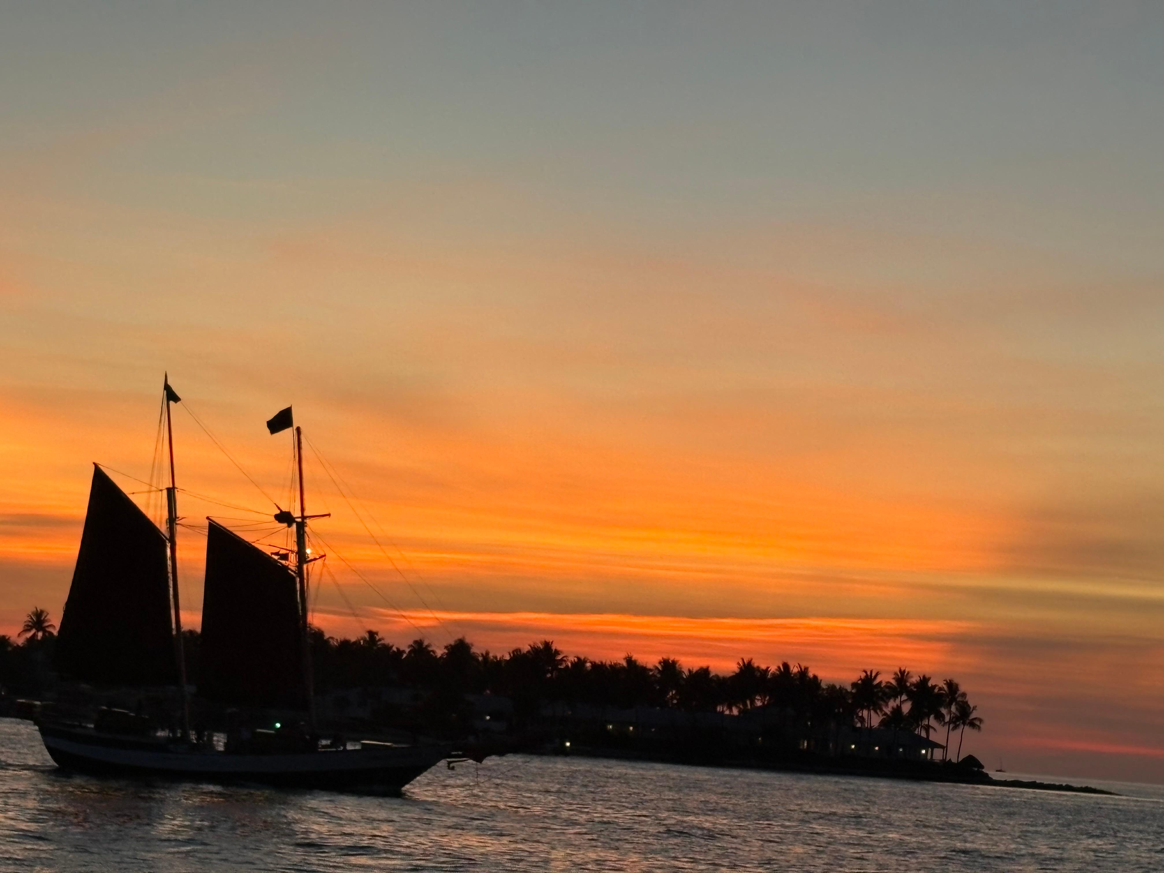Lovely sunset view at Sunset Point and Boardwalk
