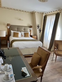 Beautiful and spacious room