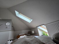 Another picture of the bedroom.