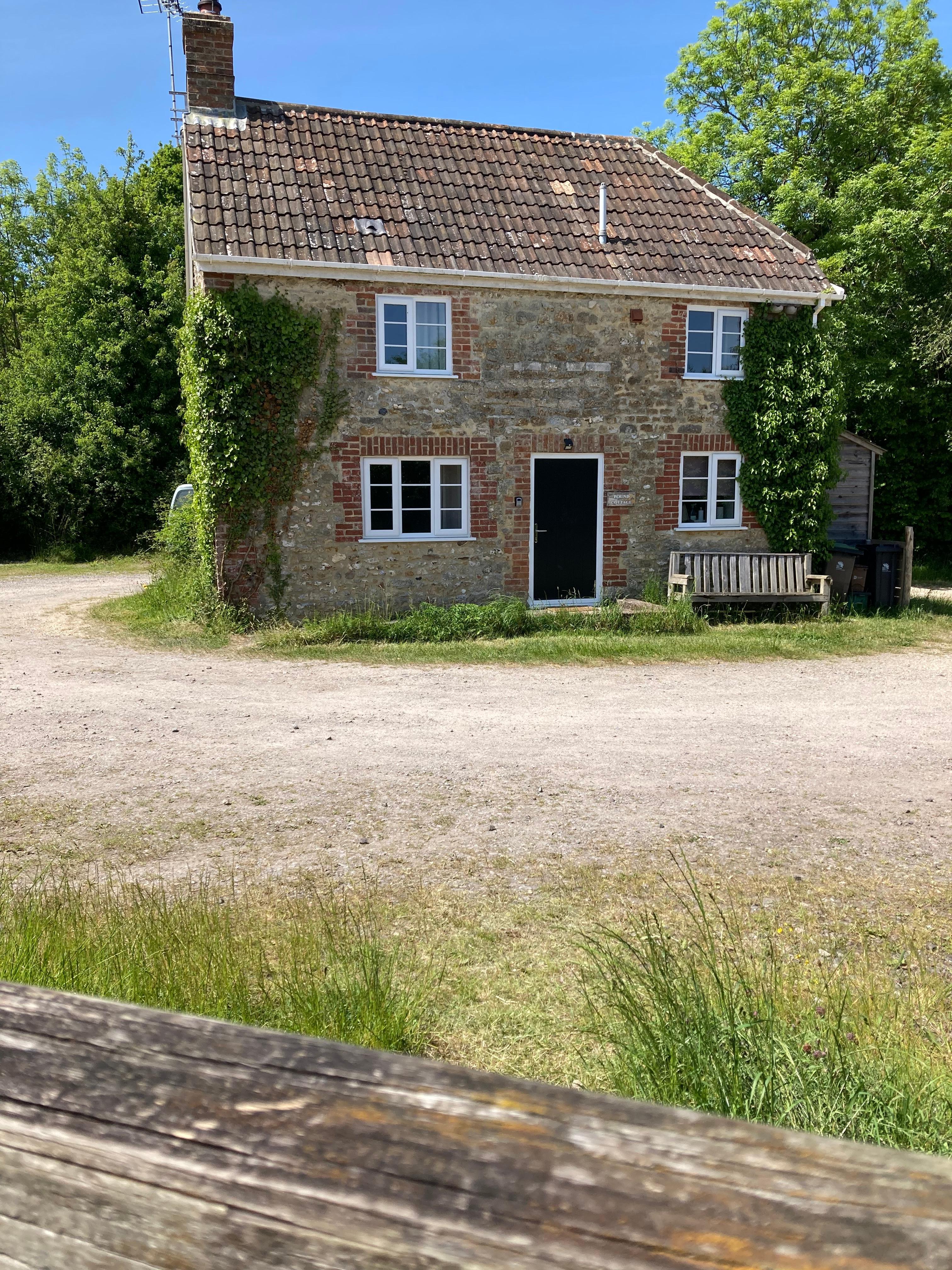 Pound Cottage 