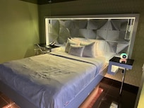 Clean and functional. Pleasant if you like neon lights