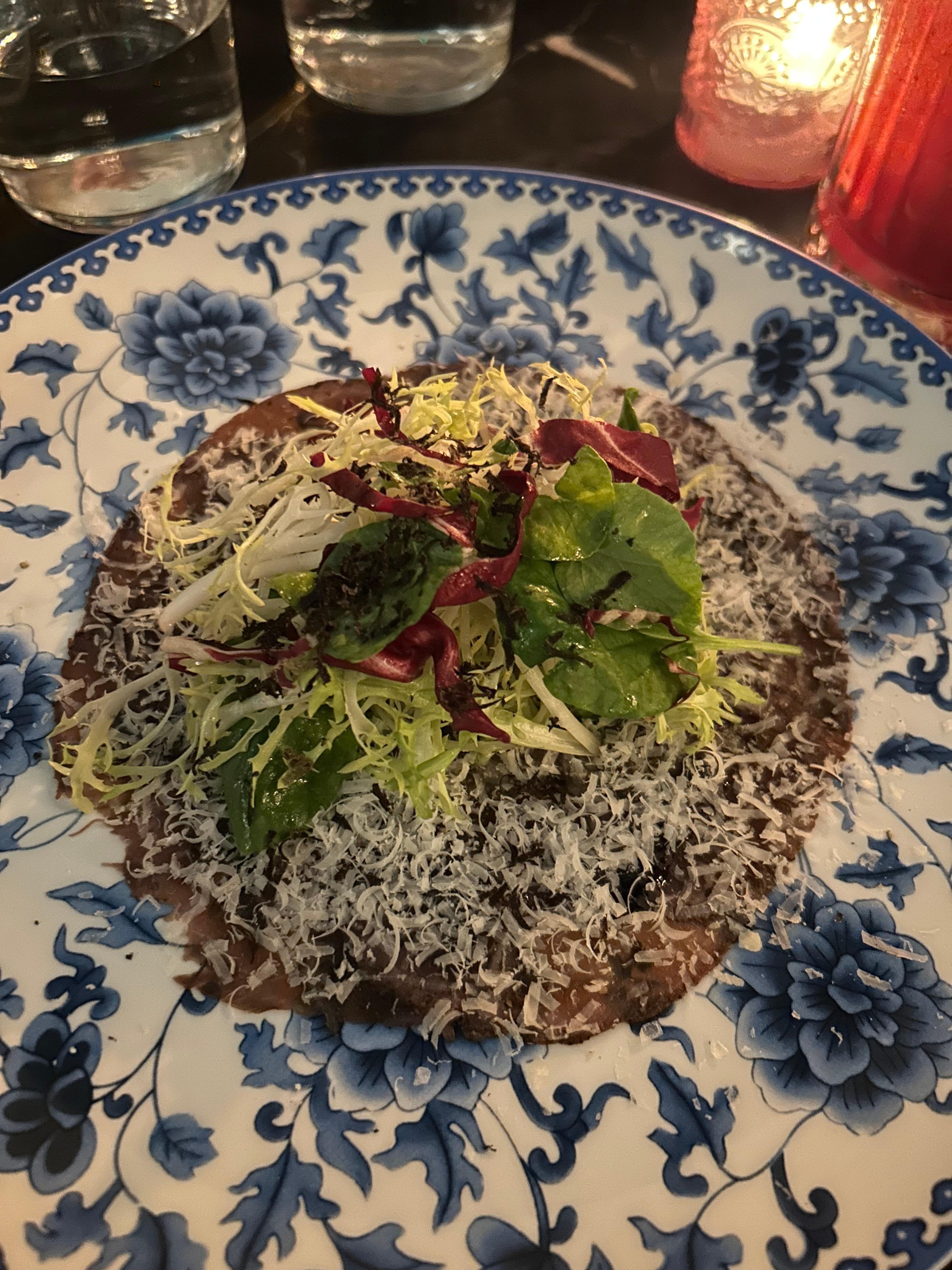 Beef carpaccio 