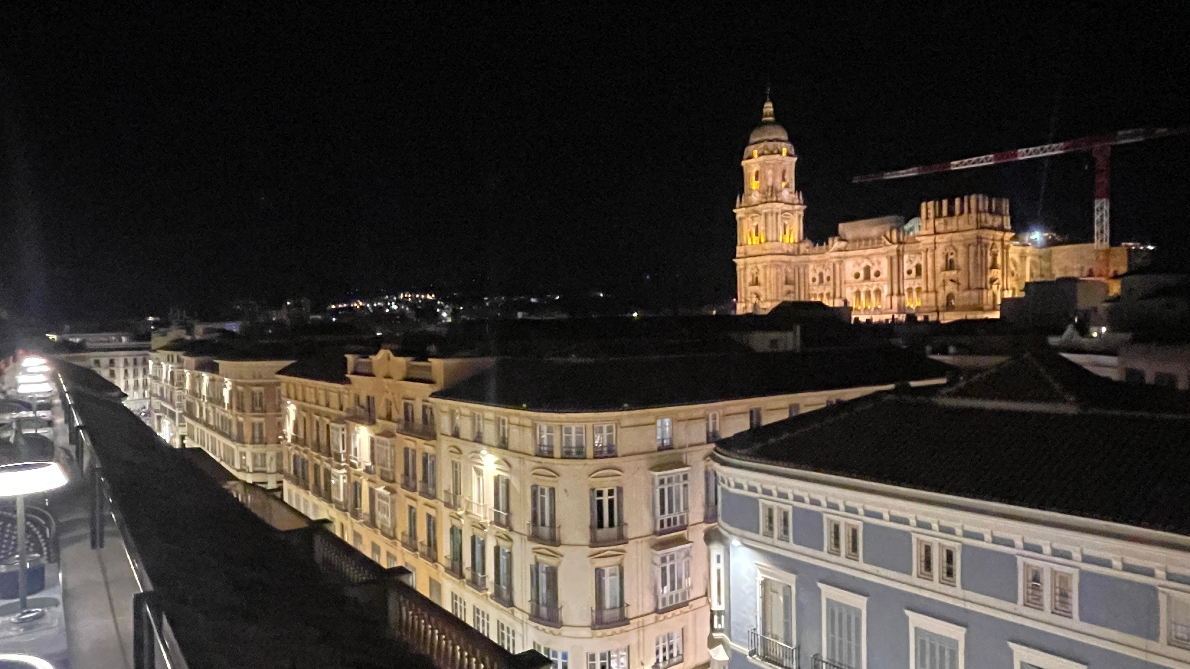 Great view from the cocktail bar in the late evening 