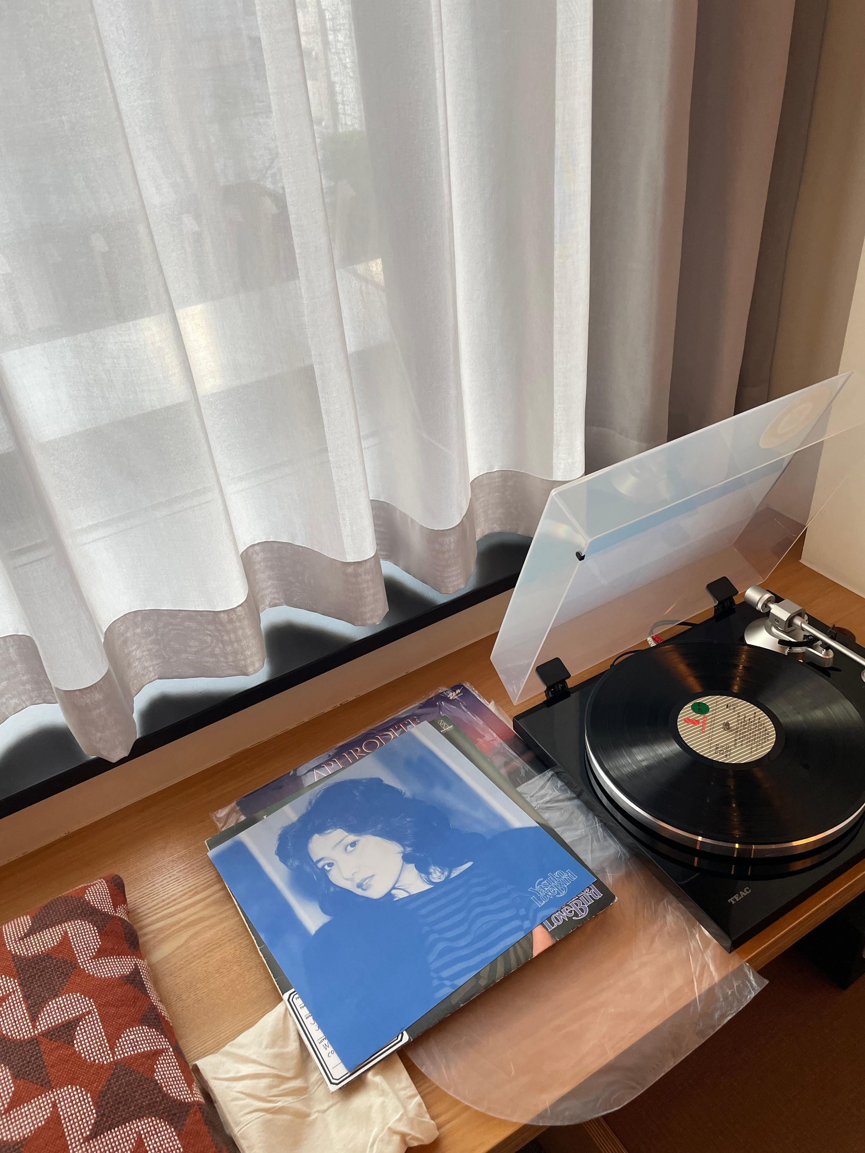 レコードプレーヤー