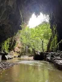Arco Cueva on Rio Tanama