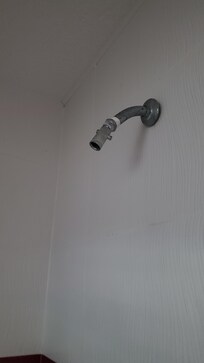 Missing shower heads in this hotel are apparently common.