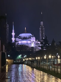 Walking distance to the mosque.