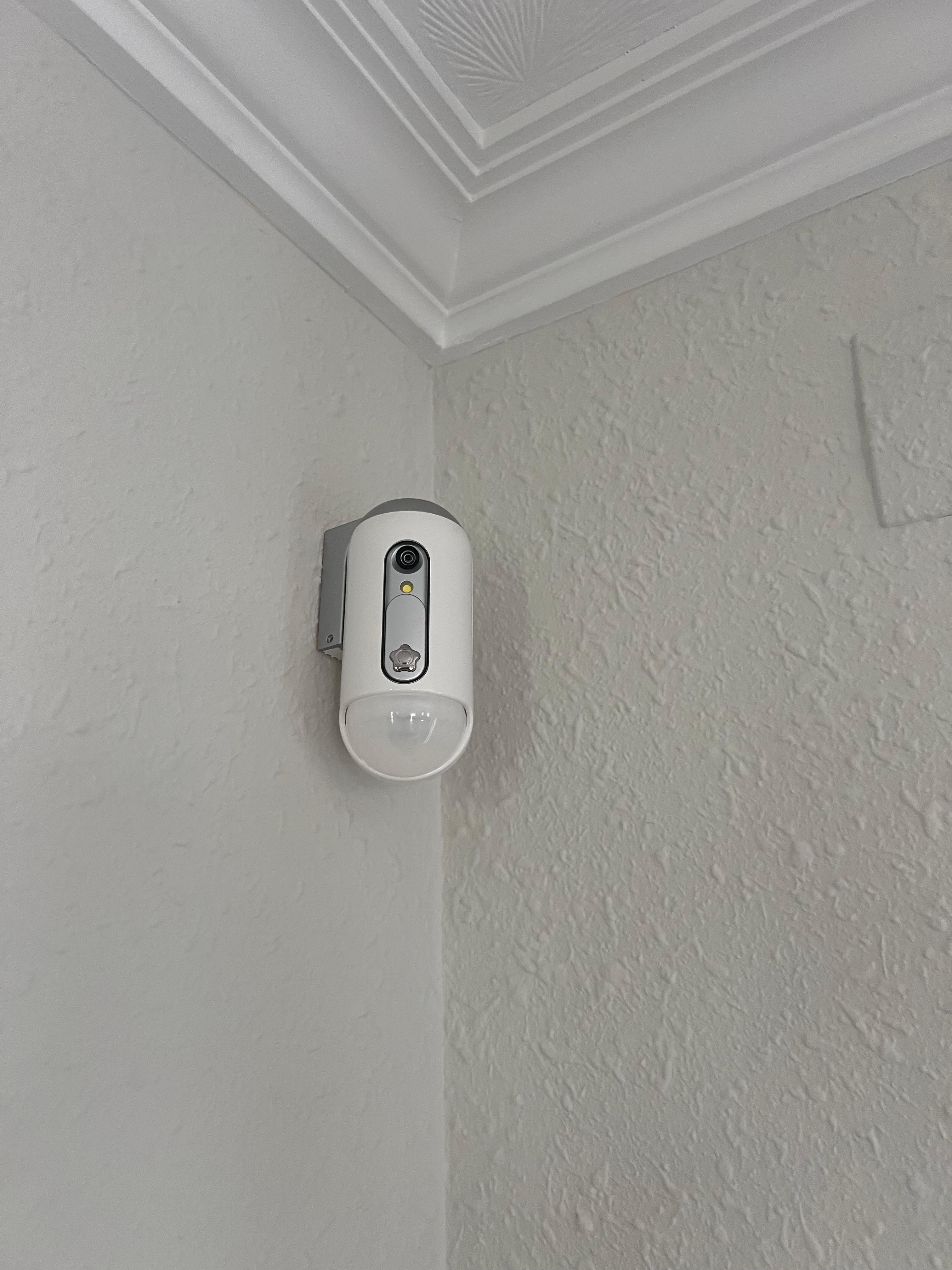 Caméra dans le salon 