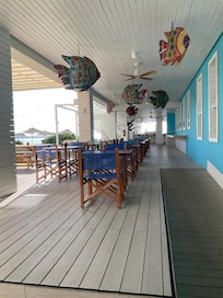 One Bar and restaurant with sea view