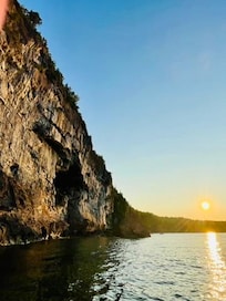 The sunset as captured during our boat tour, Tobermory Wave Adventures ... highly recommend!