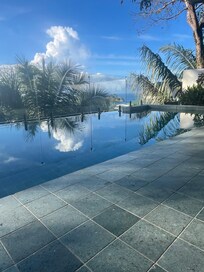 The infinity pool overlooking the jungle was breathtaking. Used it a lot!