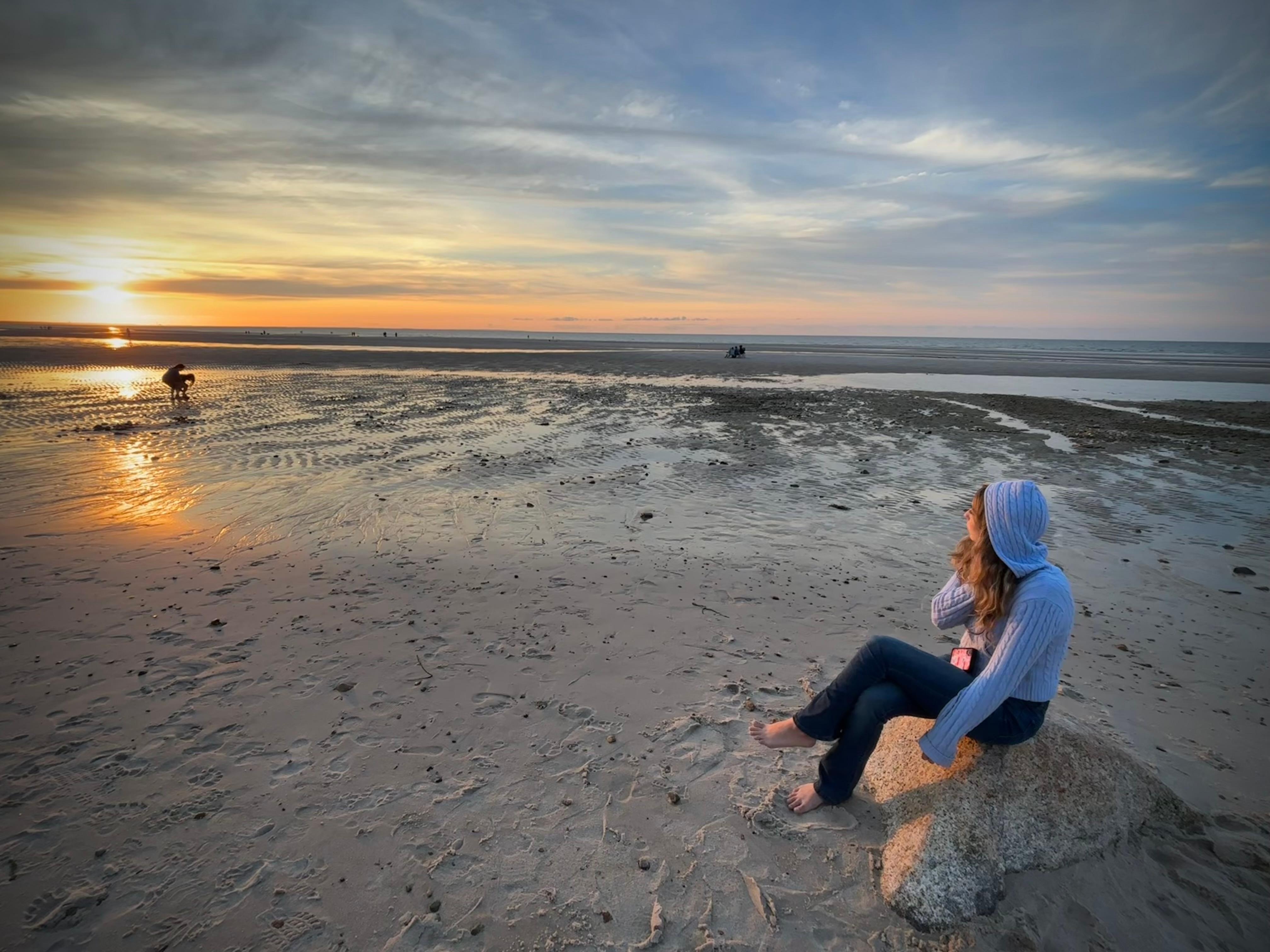 Gorgeous Mayflower beach, only 17 minutes away! 