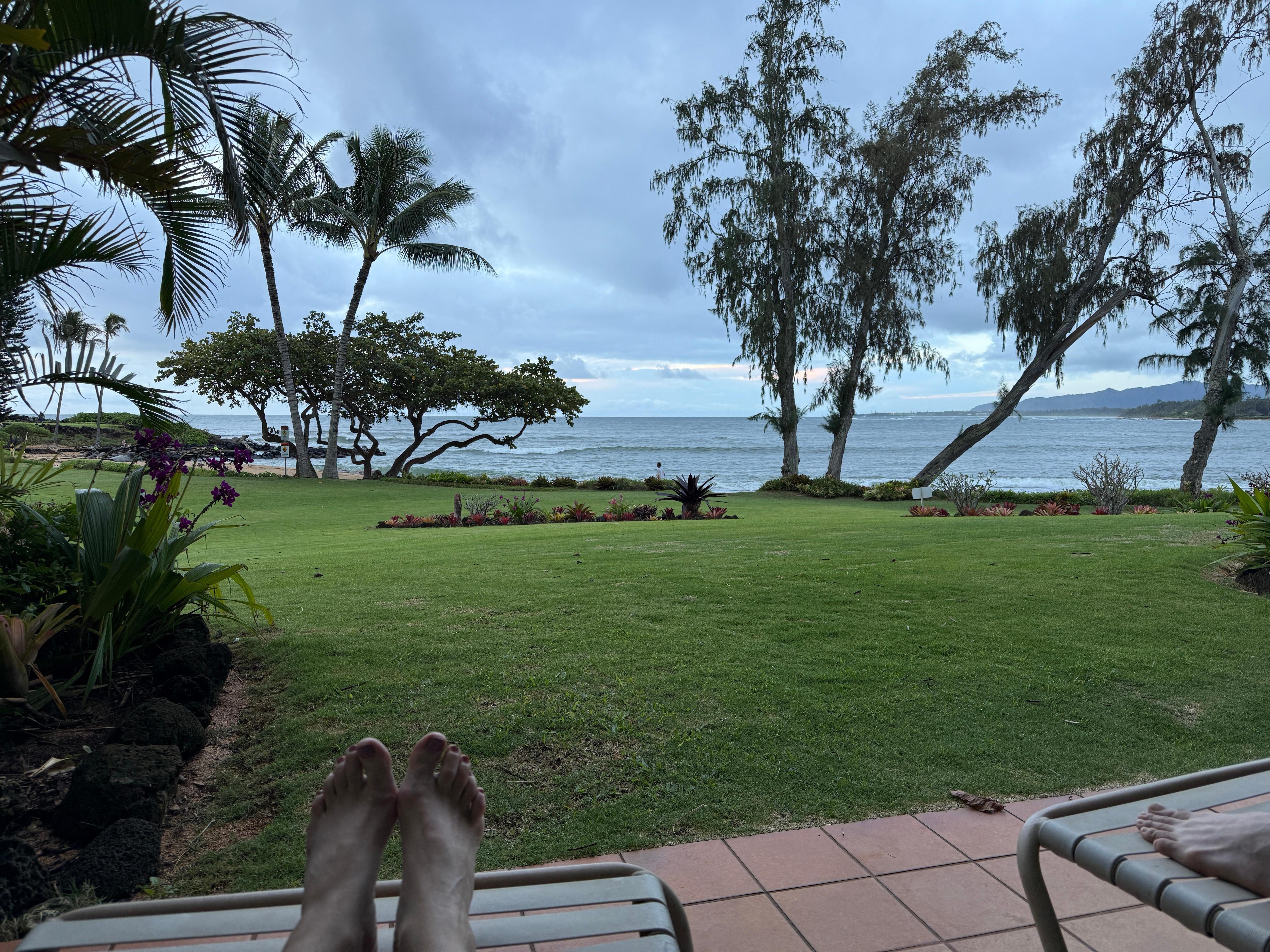 Ocean view to the right from the lanai