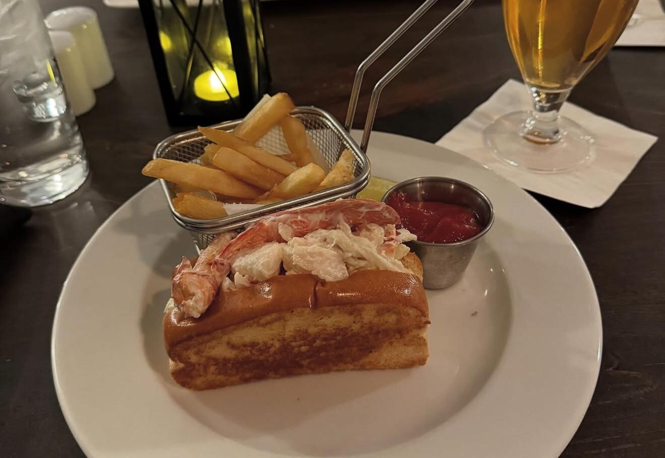 Amazing lobster roll!
