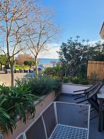 Quiet location with a bit of a sea view and a LARGE terrace