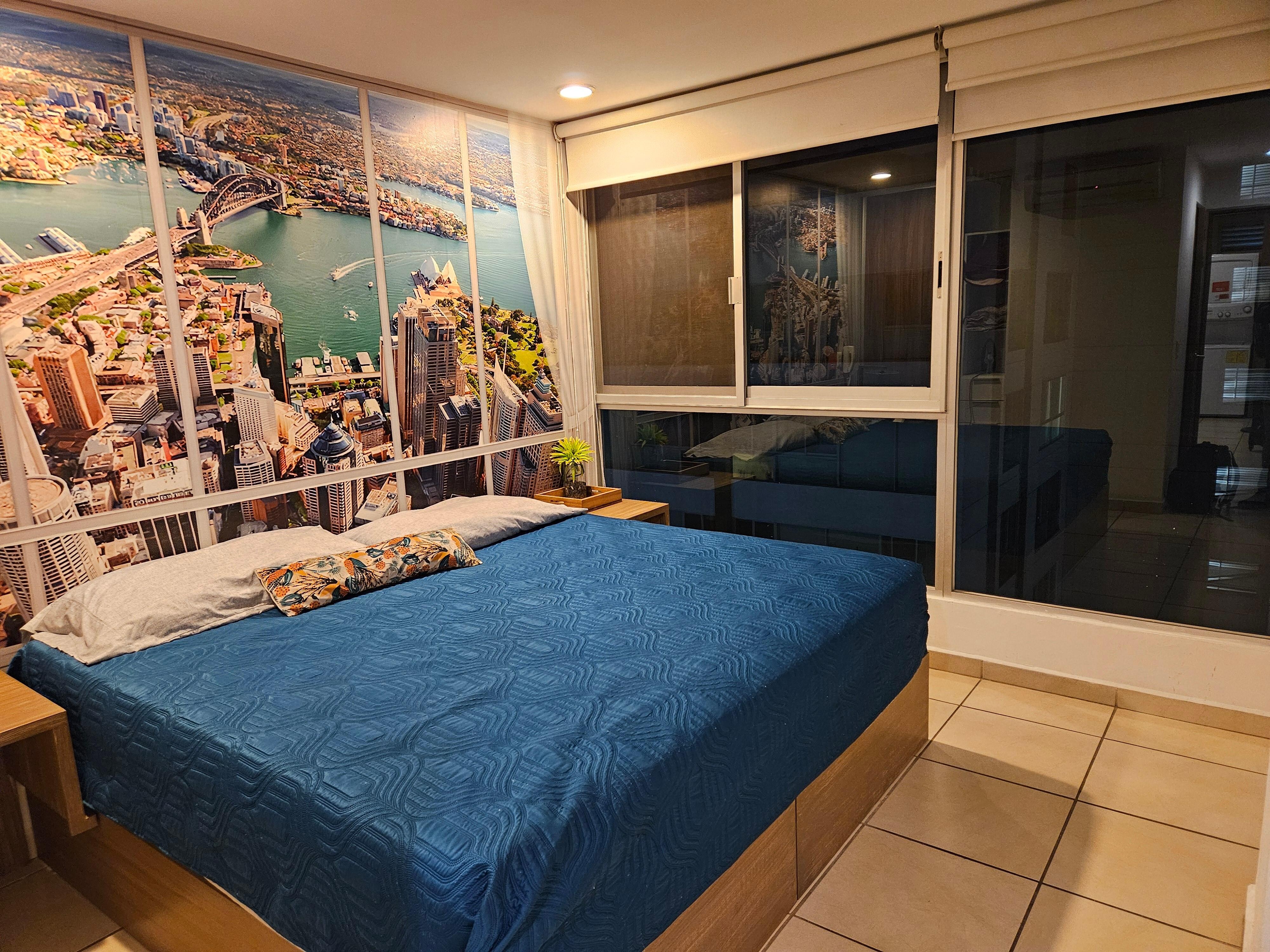 Floor to ceiling windows in both bedrooms 