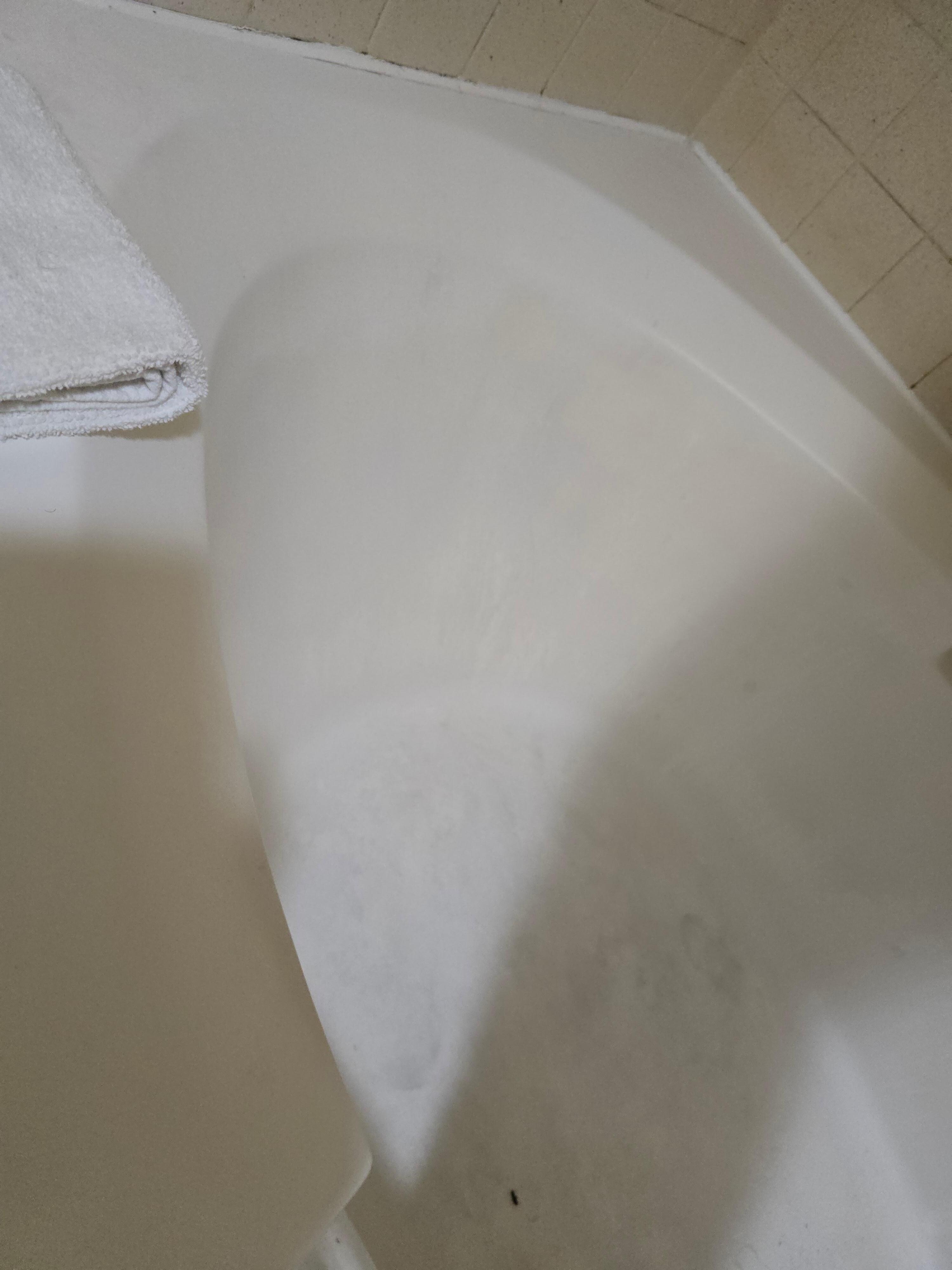 Nasty tub