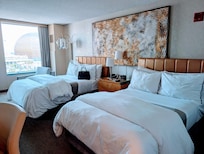 Nice room and comfortable bed
