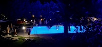 Piscina di sera