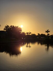Sunrise from the dock, very peaceful and serene. Our entire stay was very quiet, no noise from neighbors or traffic.