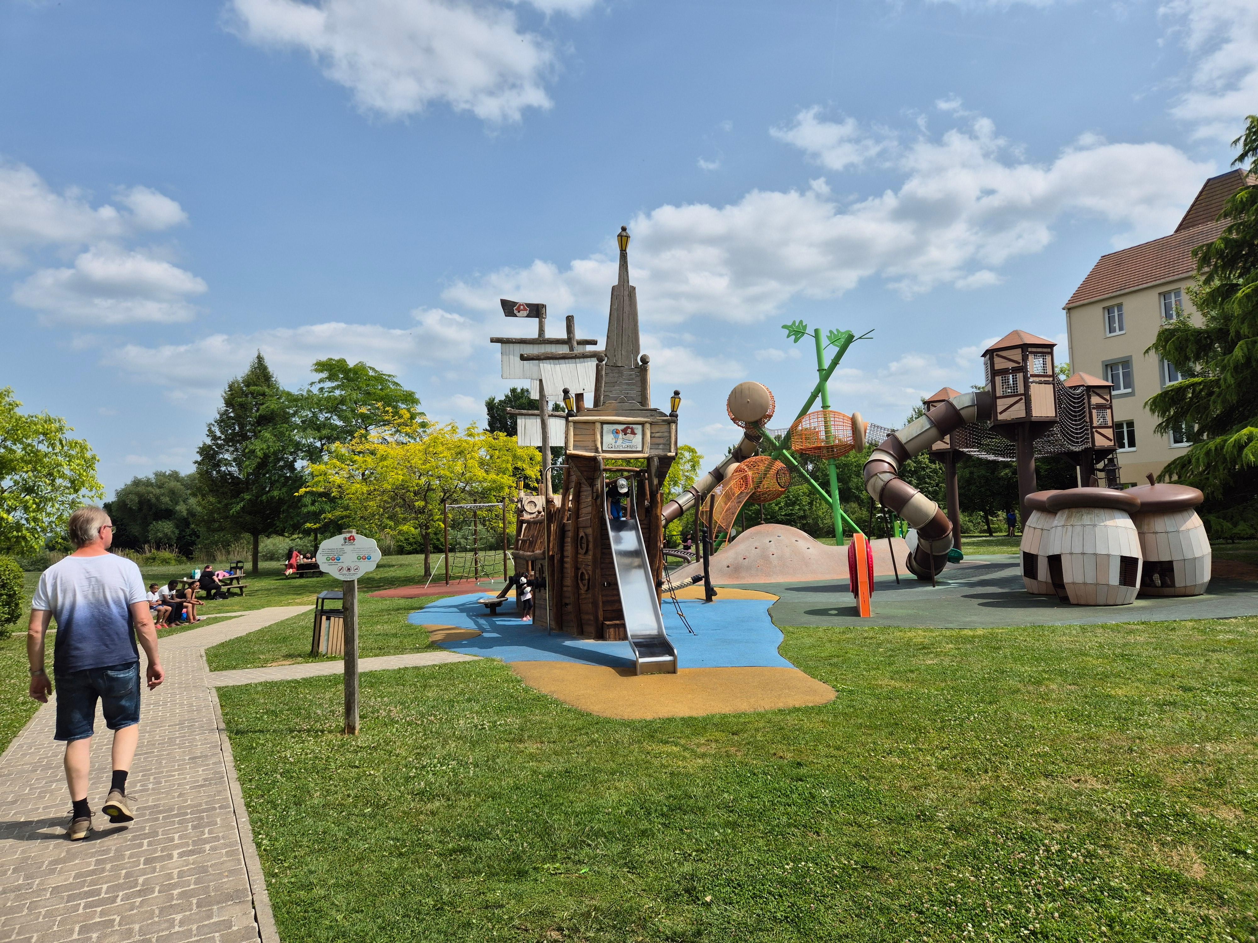 Aussen Spielplatz
