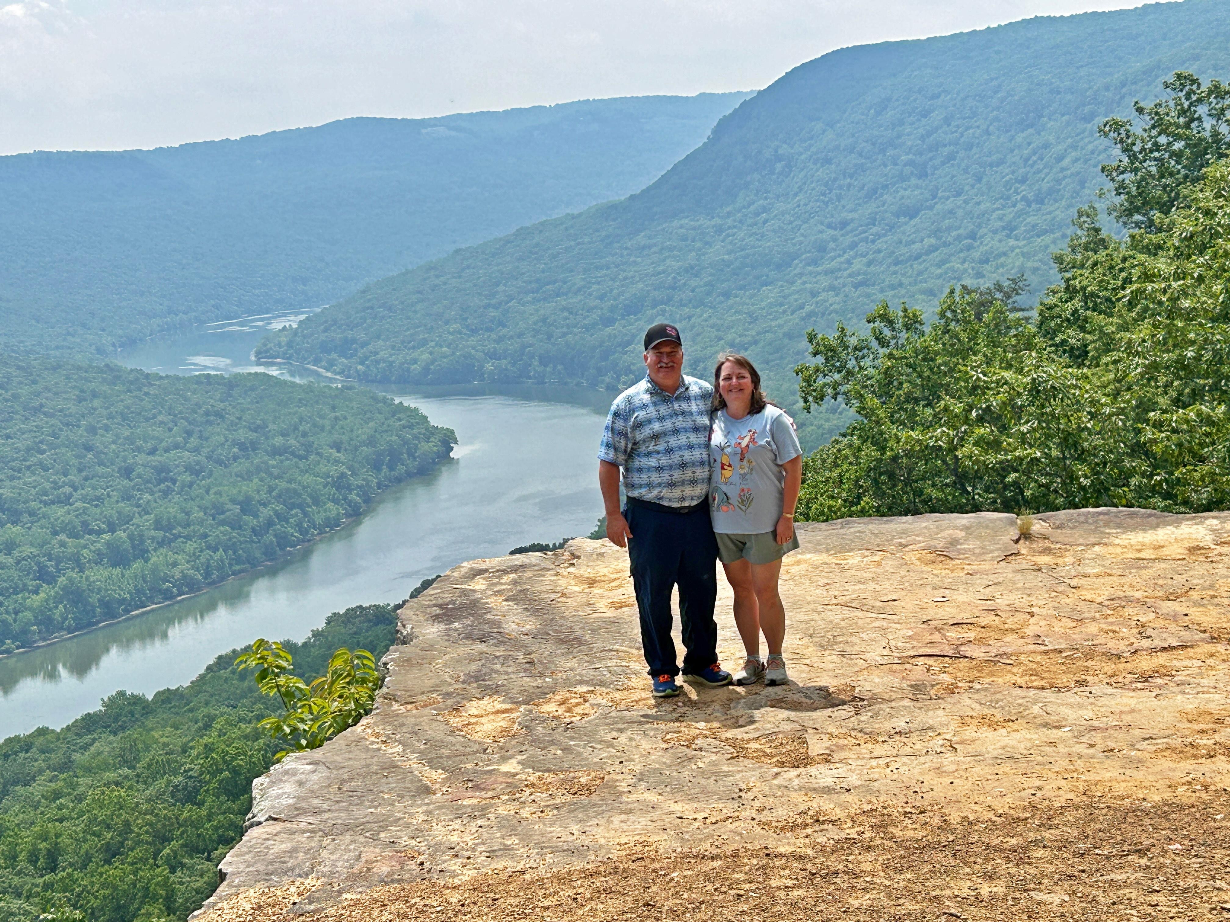 Celebrated our 32nd Anniversary on Snooper's Rock on Racoon Mountain