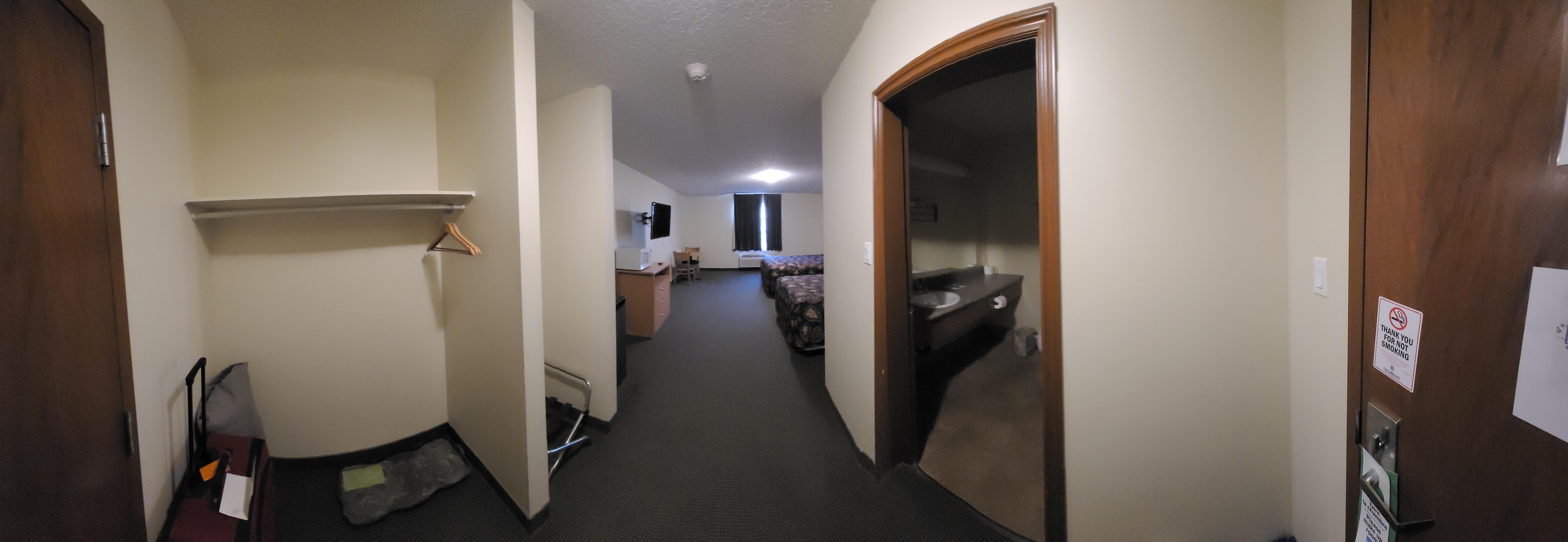 Panoramic shot of room 251