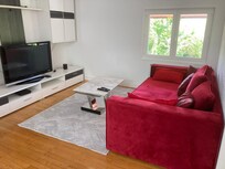 Mega-sofa chill-zone (1st floor)