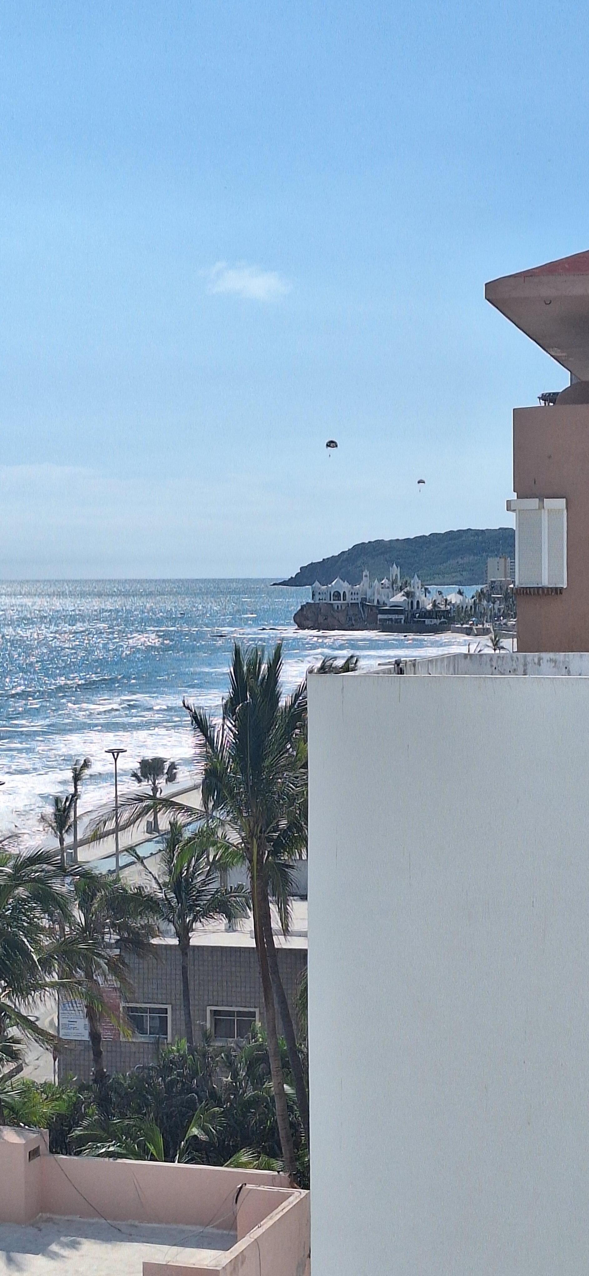Excelente vista , desde aqui , miramos los atardeceres 