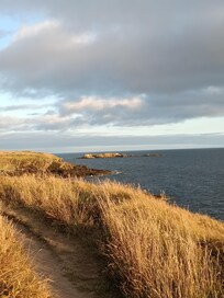 Le chemin des douaniers près de Trenez