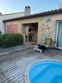 Grillen auf dem Holzkohlegrill