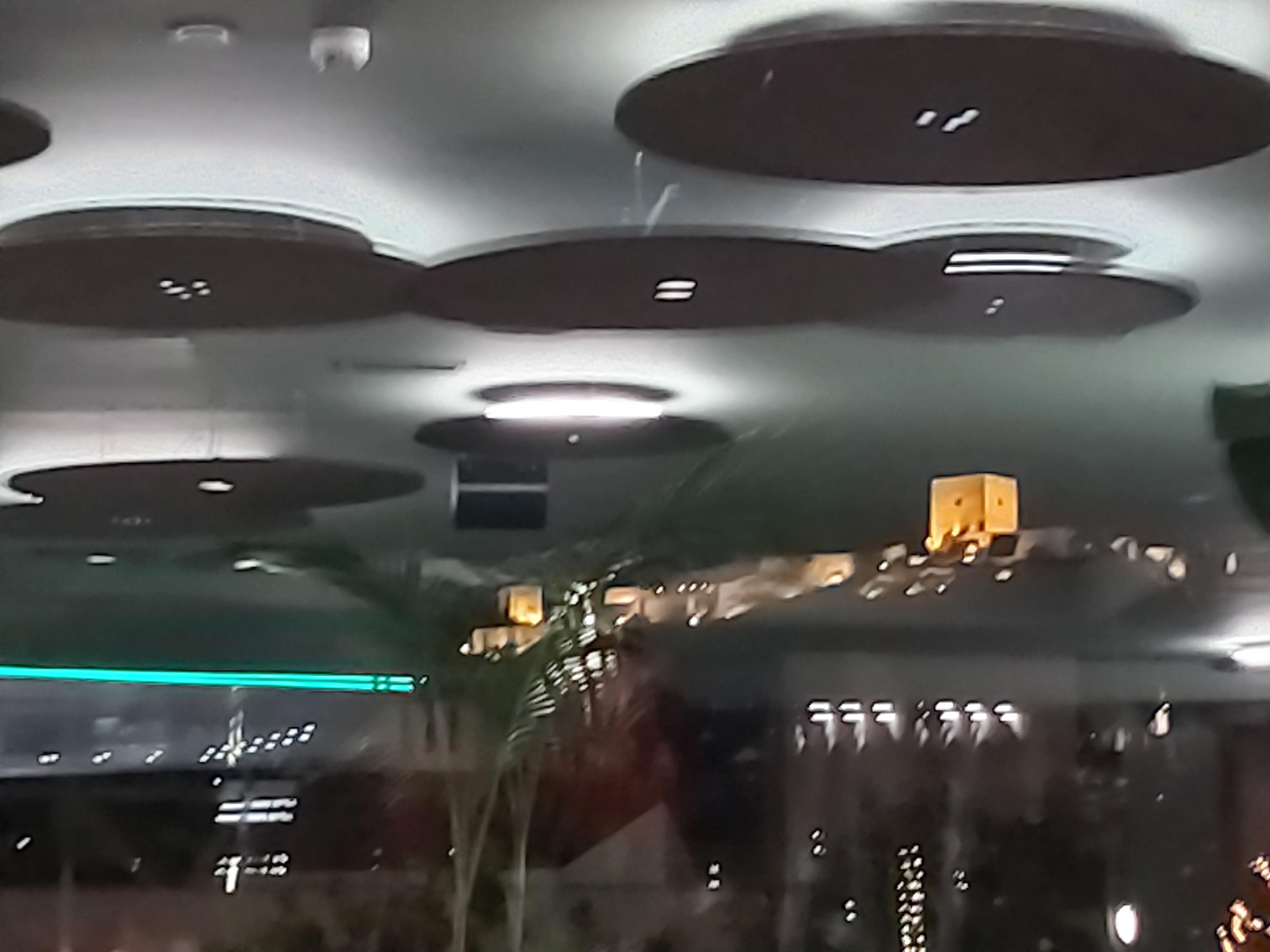 Vista nocturna desde el restaurante