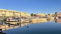 Vilamoura jachthaven ligt op minder dan 5 minuutjes fietsen van het appartement.