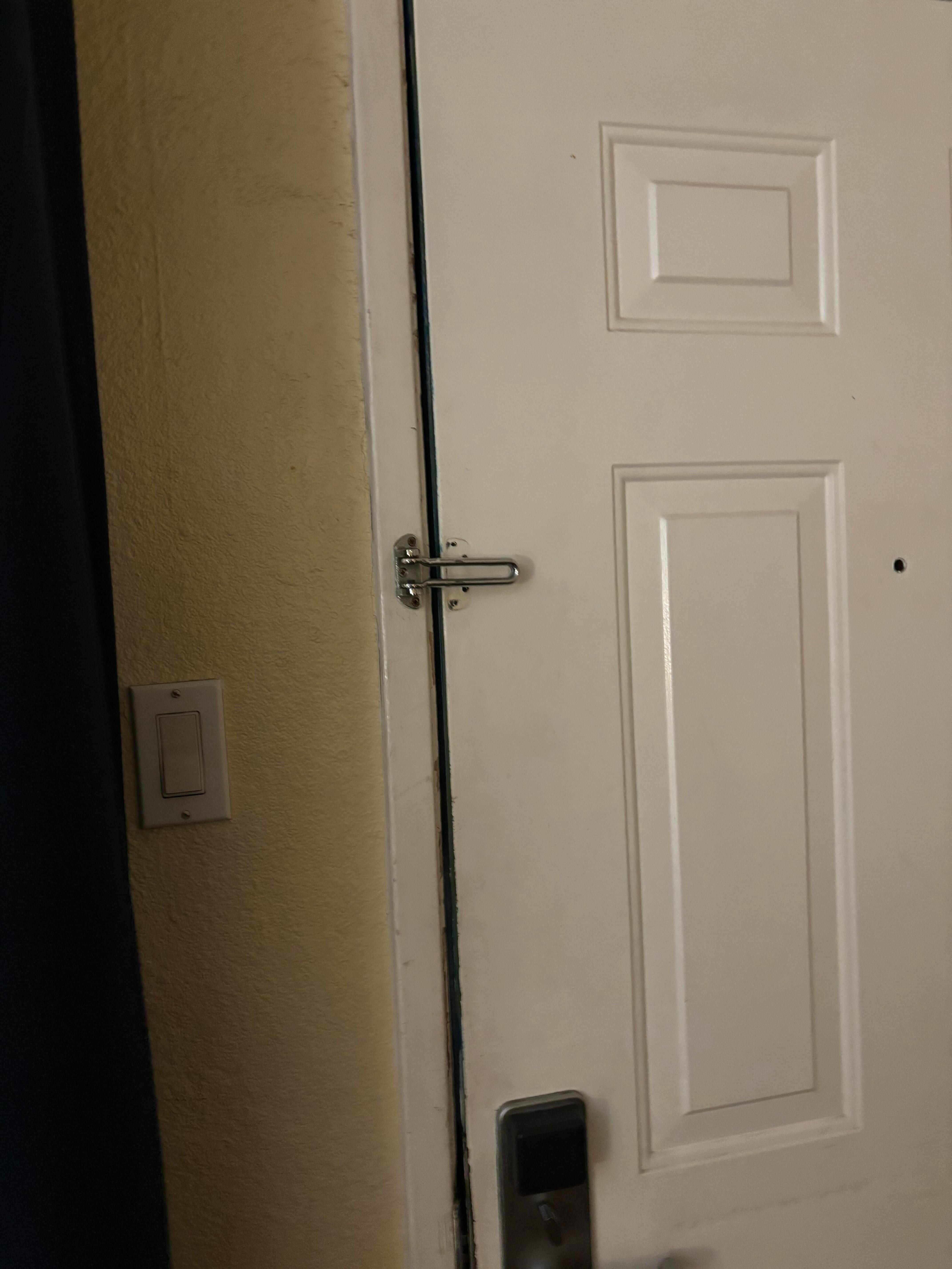 Missing lock. Broken. 