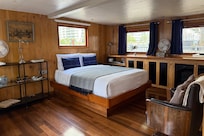 Room1