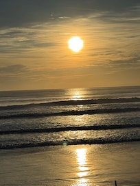 View of beautiful sunrise over the ocean