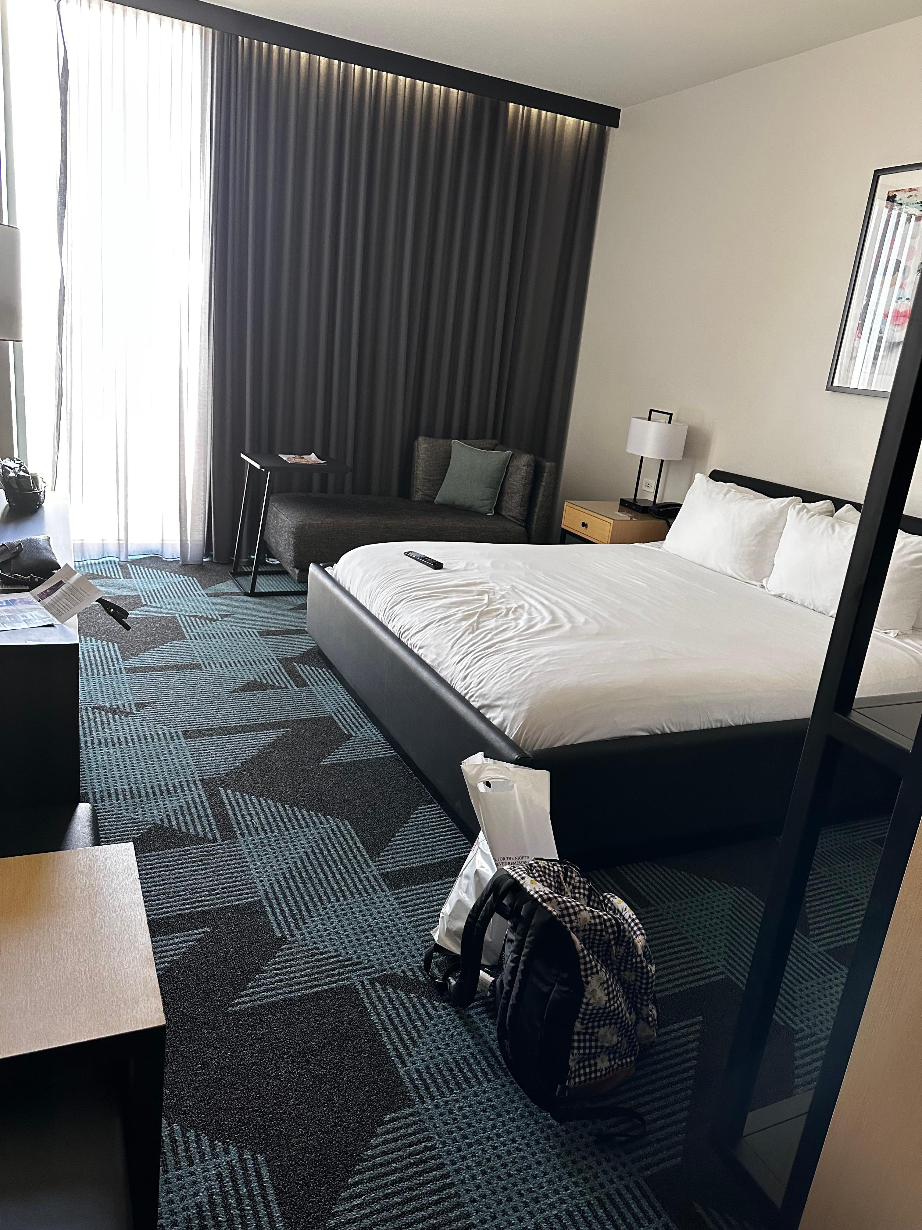 Gallery room, king size bed.