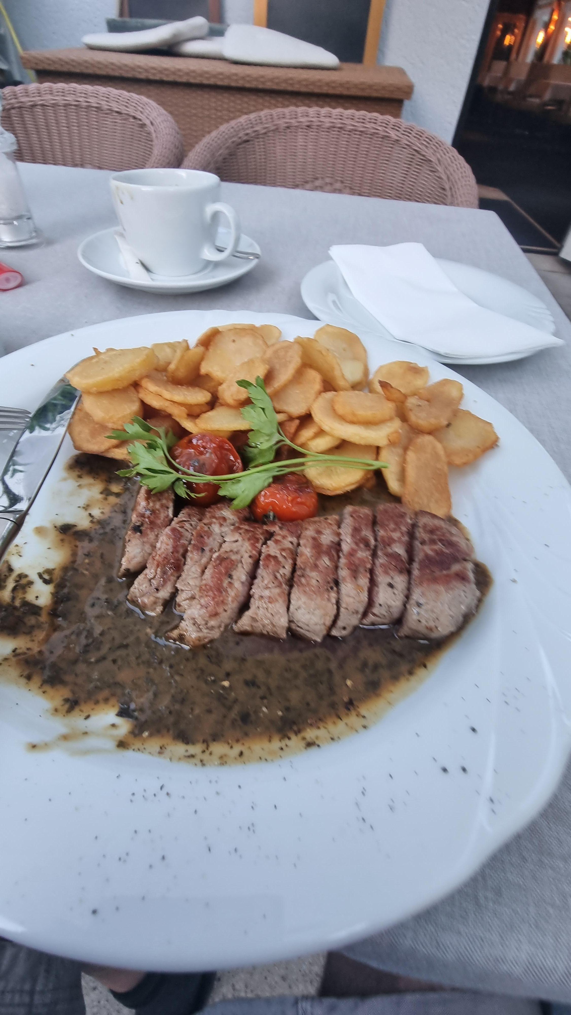 Steakfrites from restaurant