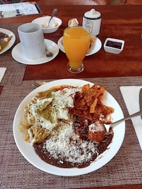 Desayuno incluido