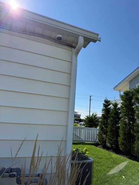 Nothing scream fun like multiple cameras pointed at you by the pool