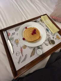 Hot cakes- room service