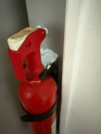 Fire extinguisher